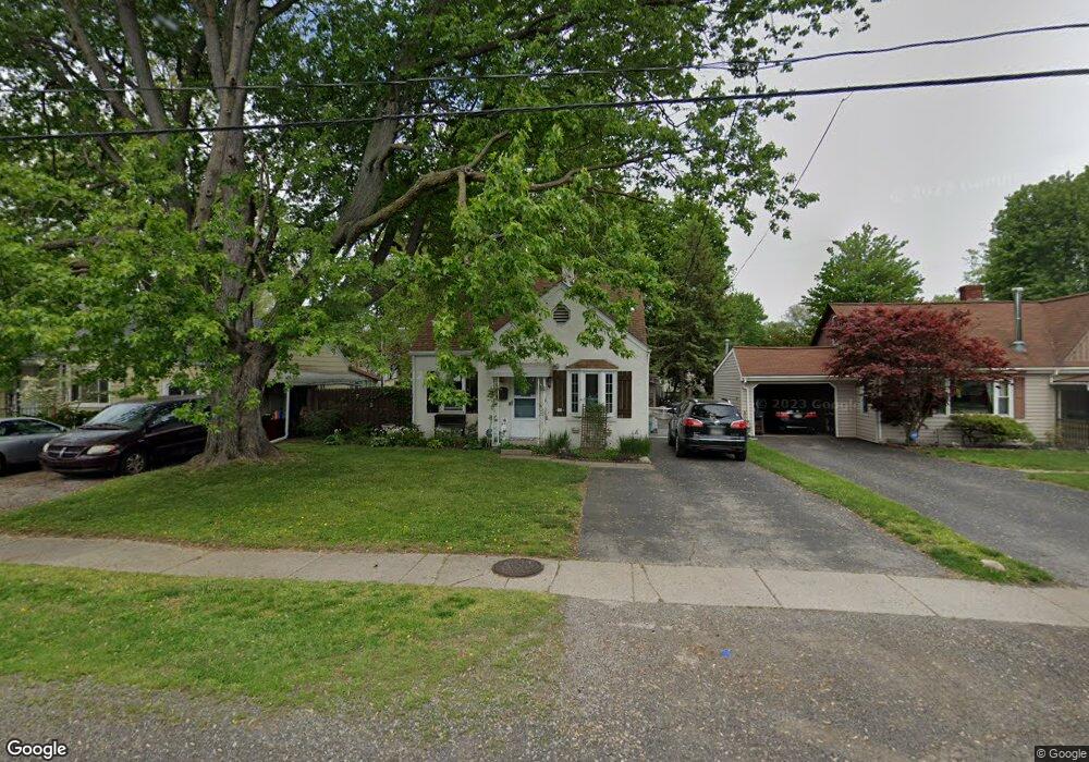 2330 Bucklew Dr, Toledo, OH 43613 - photo 1