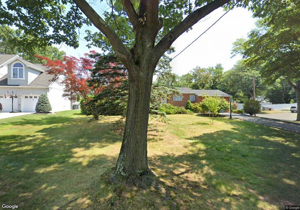 66 Briarheath Ln, Clark, NJ 07066 - photo 1