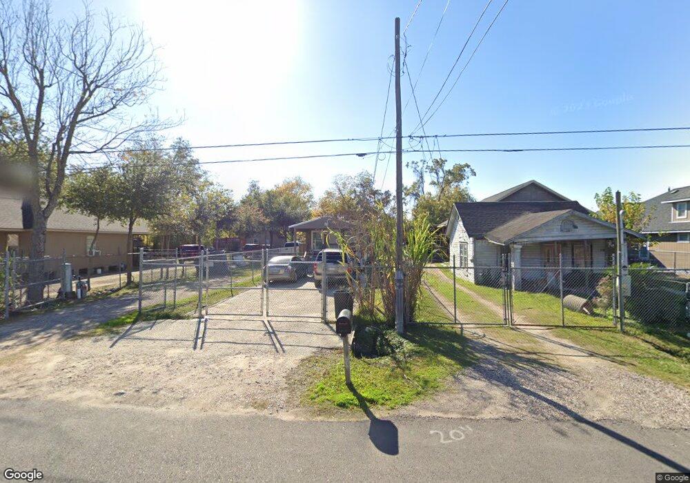 1506 Warwick Rd, Houston, TX 77093 - photo 1