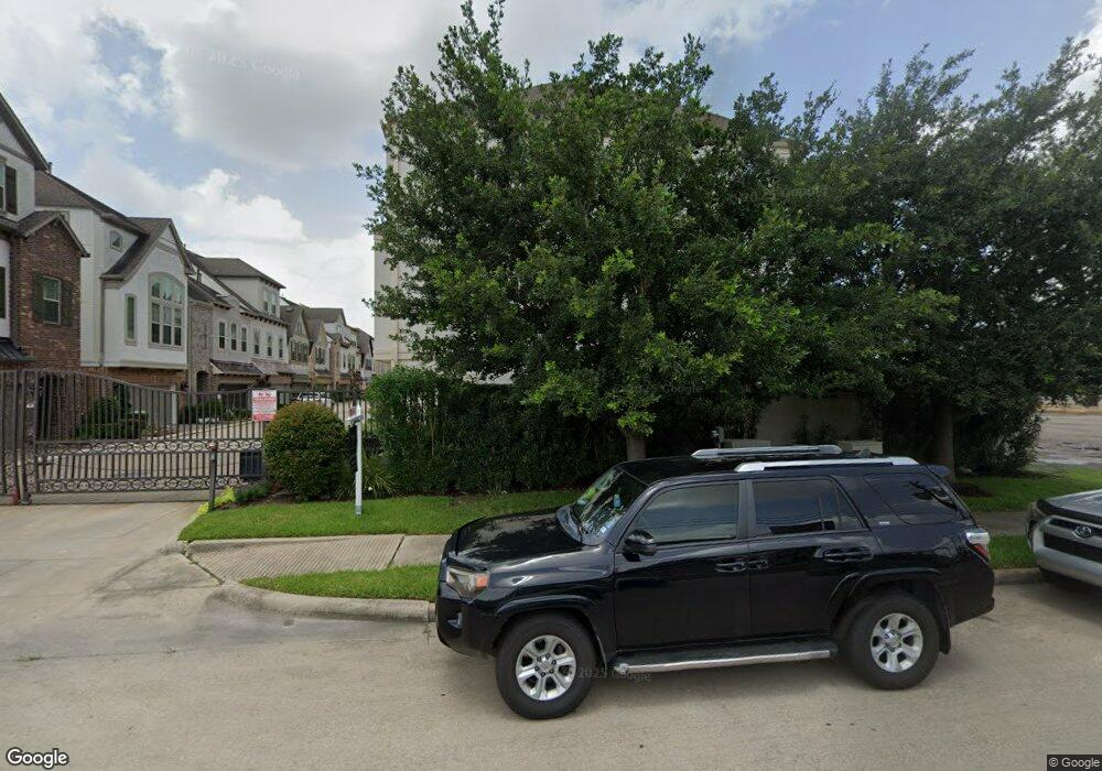 8304 Ginger Oak St, Houston, TX 77055 - photo 1