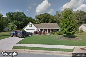 141 Laurel Ln, Social Circle, GA 30025