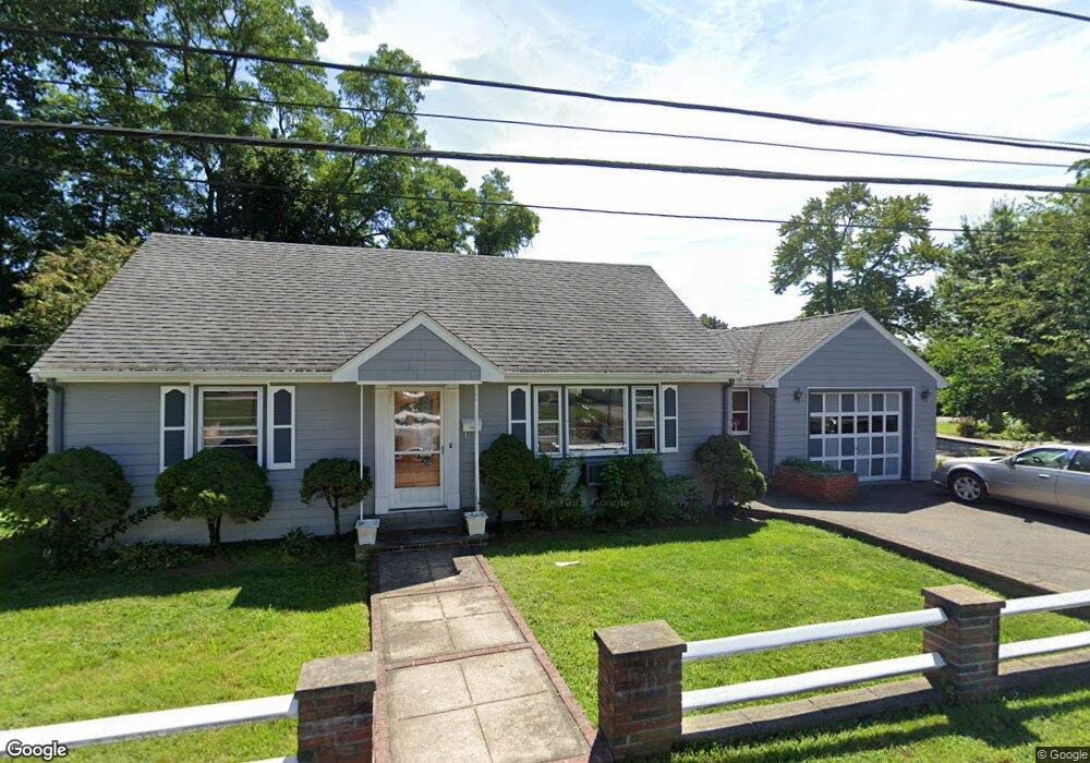 20 Garden St, Woburn, MA 01801 - photo 1