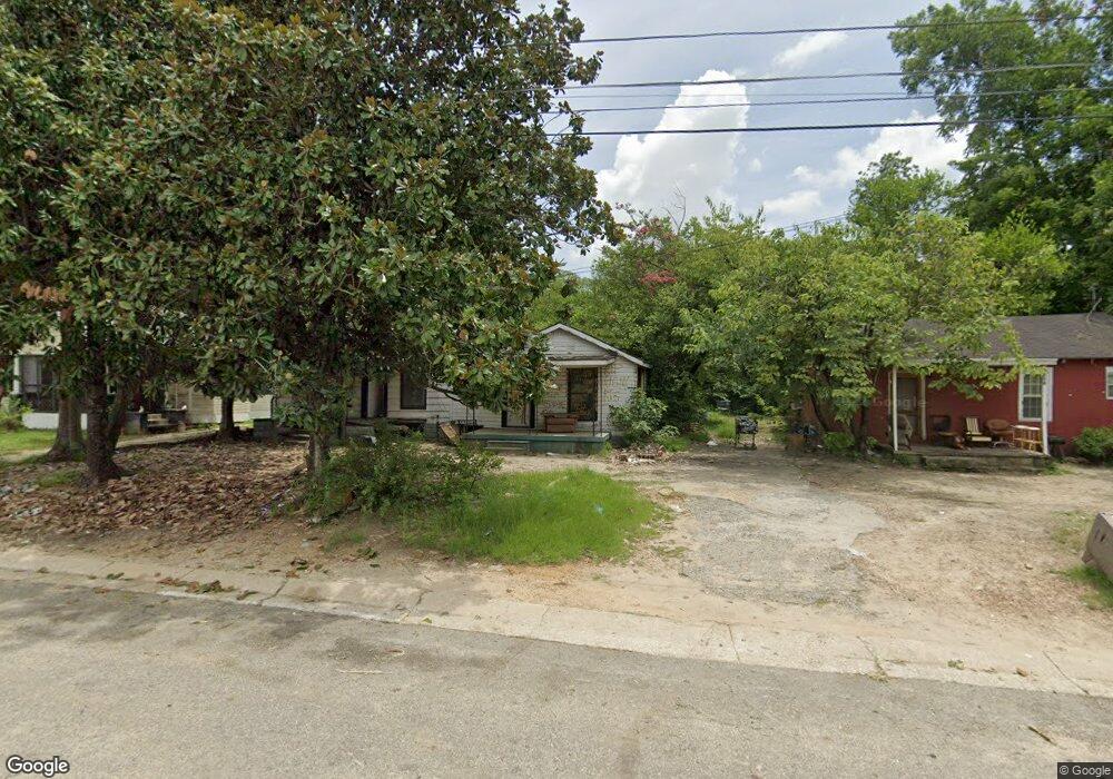 228 2nd St NW, Moultrie, GA 31768 - photo 1