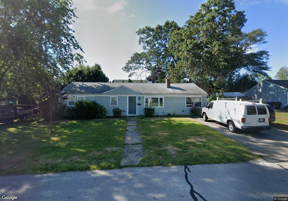 198 Wethersfield Dr, Warwick, RI 02886 - photo 1