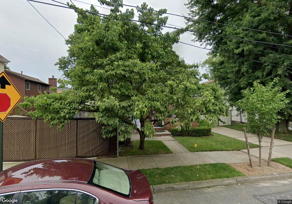 6 Algonkin St, Staten Island, NY 10312 - photo 1