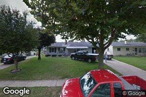 207 Gaywood Dr, Anderson, IN 46017