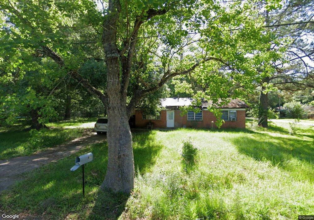 304 Rainbow Dr, Pineville, LA 71360 - photo 1