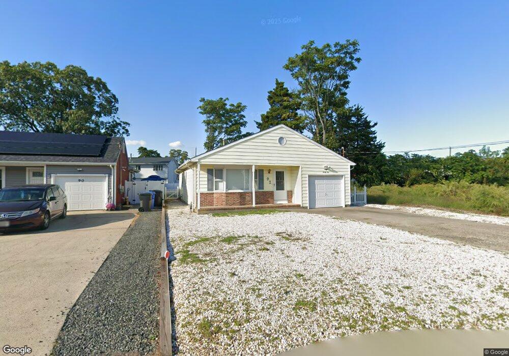 92 Pinewood Rd, Toms River, NJ 08753 - photo 1