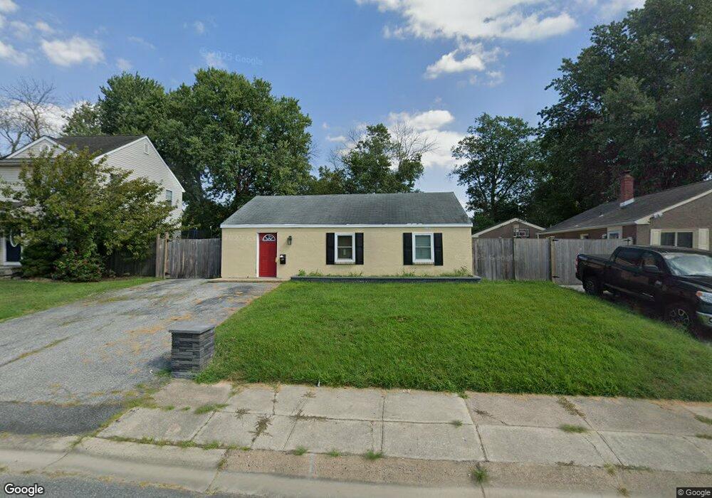 324 Martin Dr, New Castle, DE 19720 - photo 1