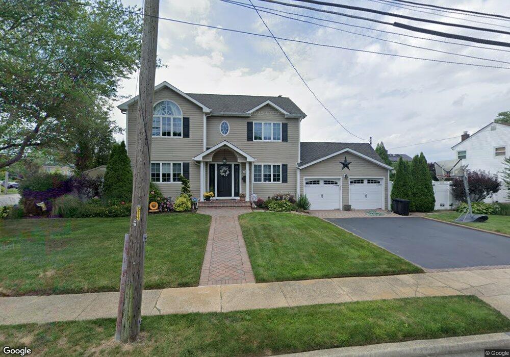 2083 Beverly Way, Merrick, NY 11566 - photo 1