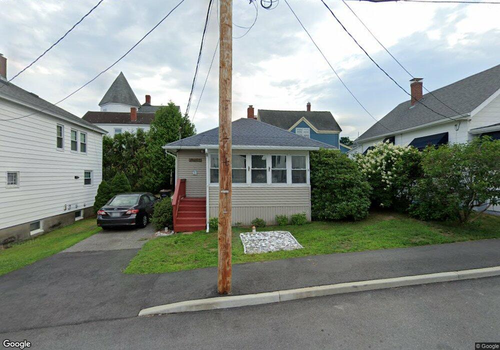 5 W Old Orchard Ave, Old Orchard Beach, ME 04064 - photo 1