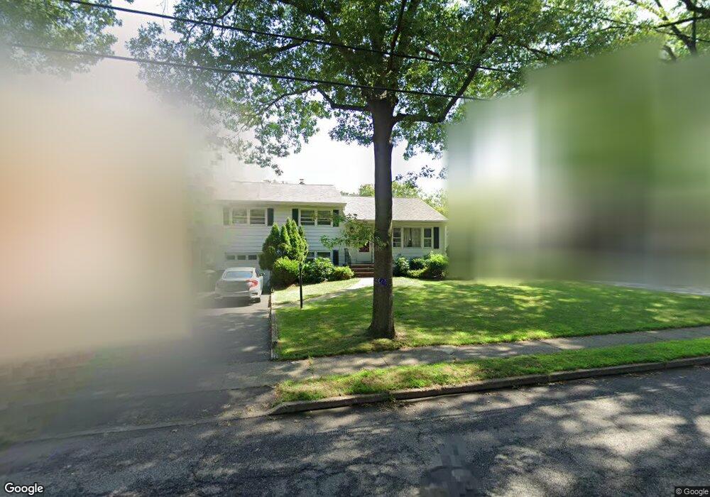 207 Morningside Rd, Paramus, NJ 07652 - photo 1