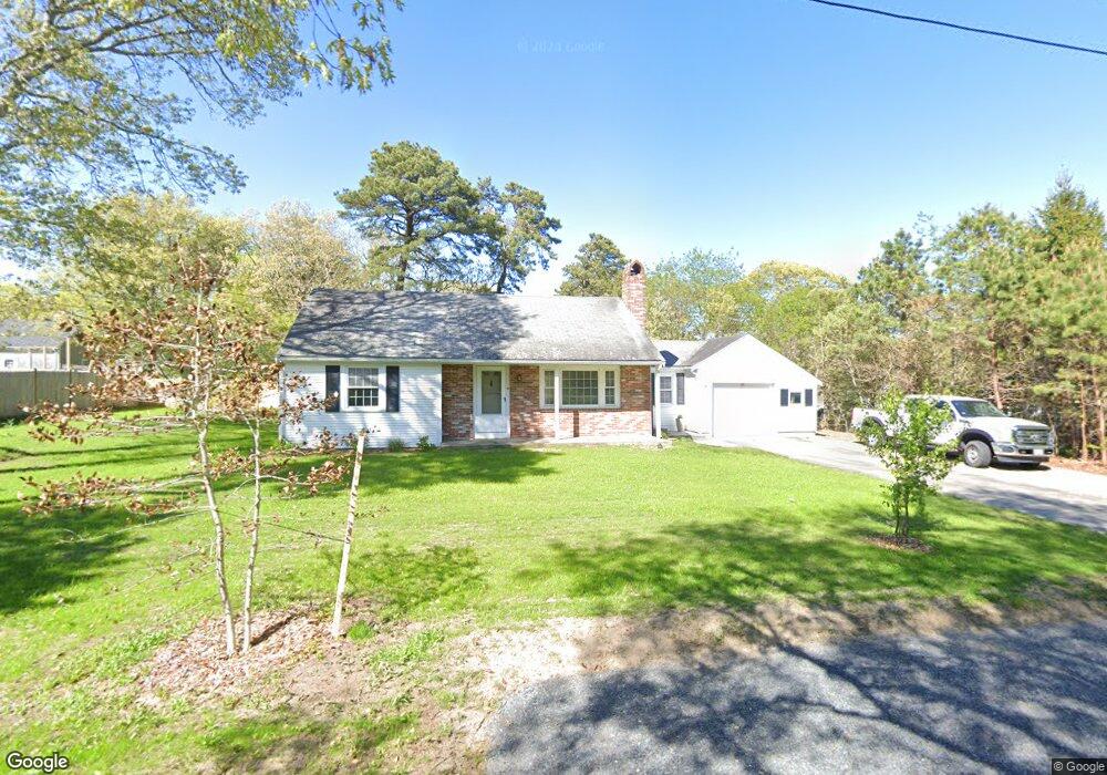 8 Hamblin Hill, Yarmouth Port, MA 02675 - photo 1