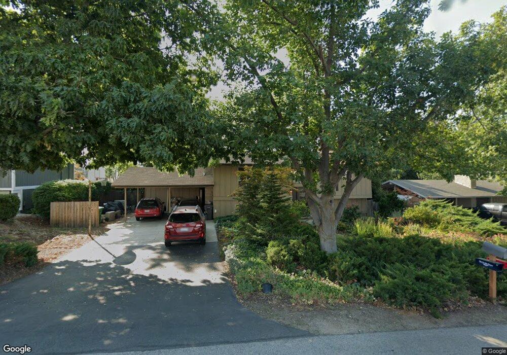 812 NE Etta St, East Wenatchee, WA 98802 - photo 1