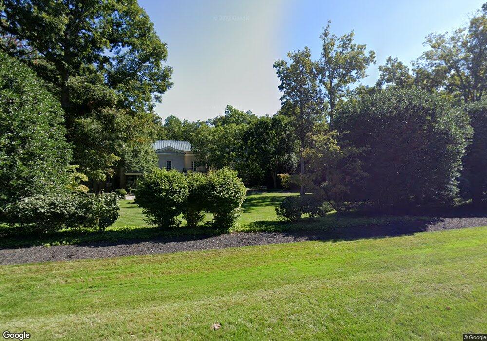 10429 Willowbrook Dr, Potomac, MD 20854 - photo 1