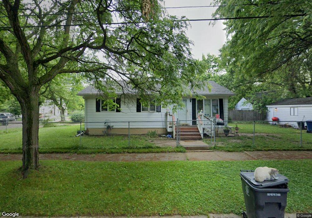 2401 Pennsylvania Ave, Flint, MI 48506 - photo 1