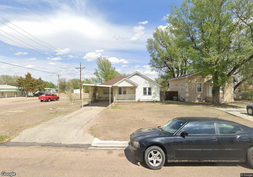 400 S Monroe St, Hugoton, KS 67951 - photo 1