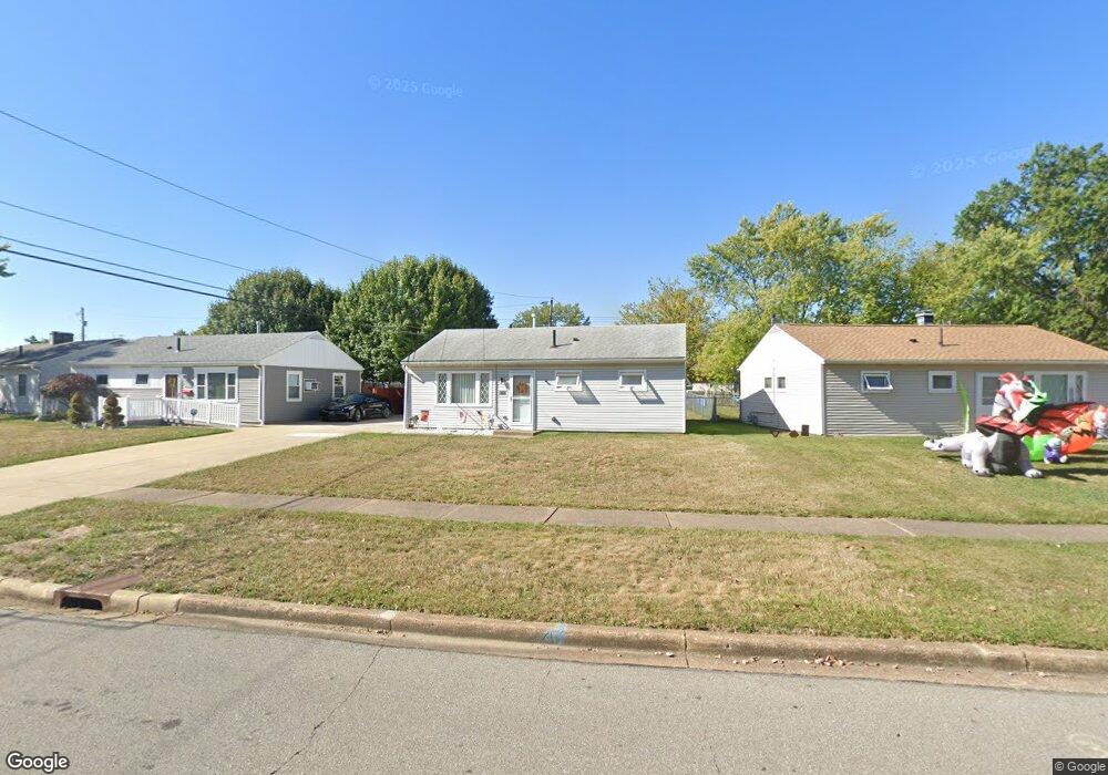 4112 Riverview Ln, Lorain, OH 44055 - photo 1