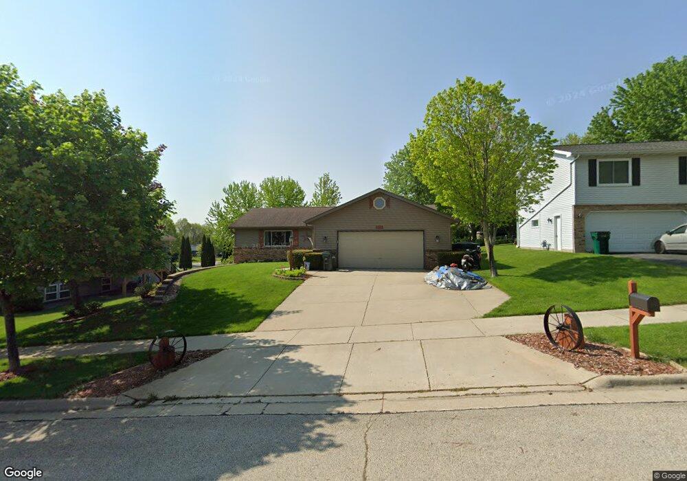 3211 Regent Place, West Bend, WI 53090 - photo 1