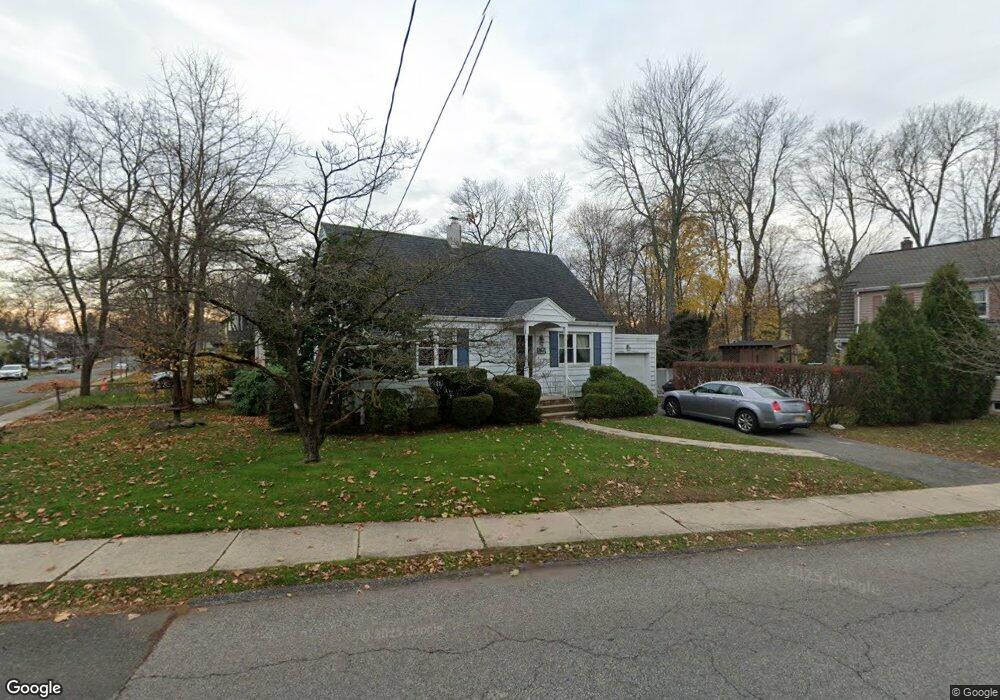 76 Westervelt Ave, Tenafly, NJ 07670 - photo 1