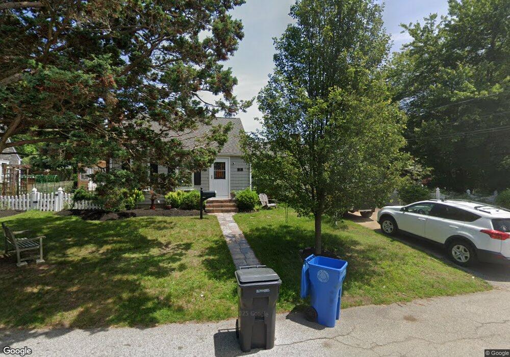 18 Mayfair Rd, Cranston, RI 02905 - photo 1