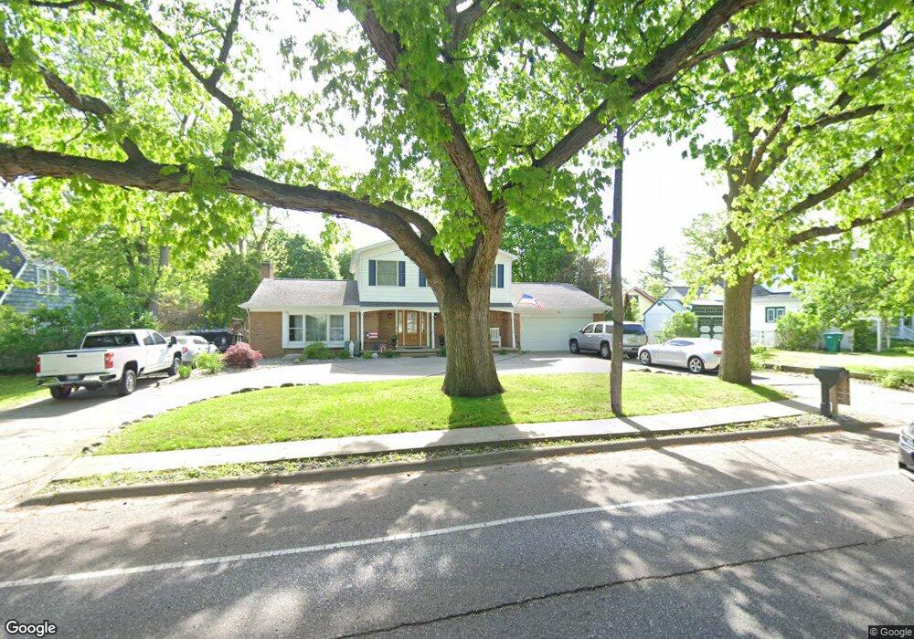 404 N Mckinley Rd, Flushing, MI 48433 - photo 1