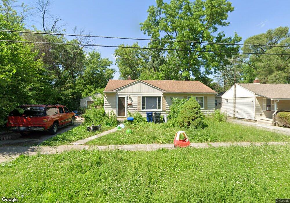 726 SiMcOe Ave, Flint, MI 48507 - photo 1