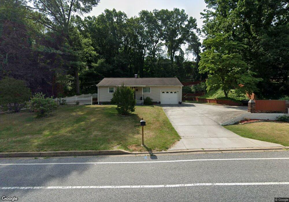 425 N Camp Meade Rd, Linthicum Heights, MD 21090 - photo 1