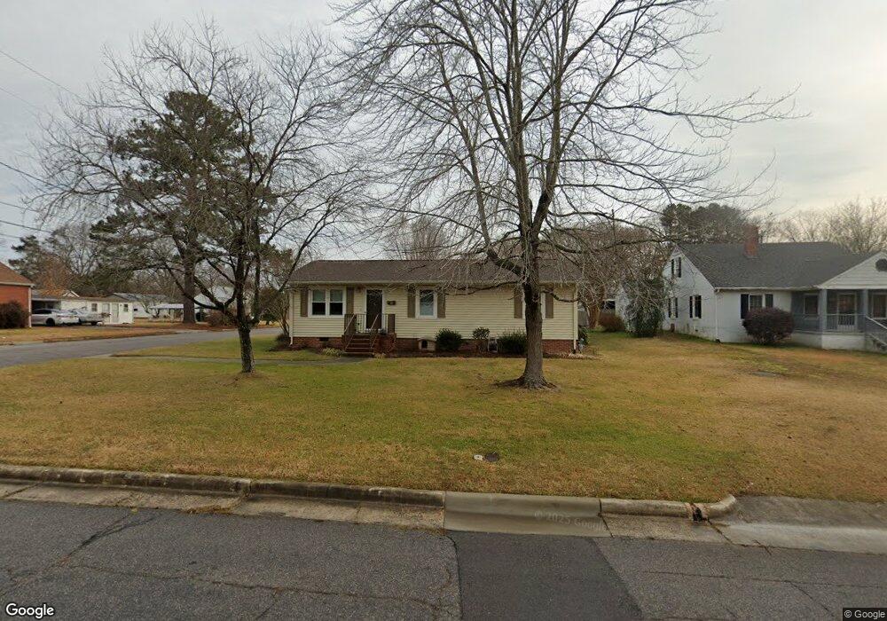 112 Grace St, Oxford, NC 27565 - photo 1