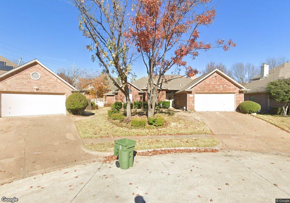 2705 Maple Brook Ct, Bedford, TX 76021 - photo 1