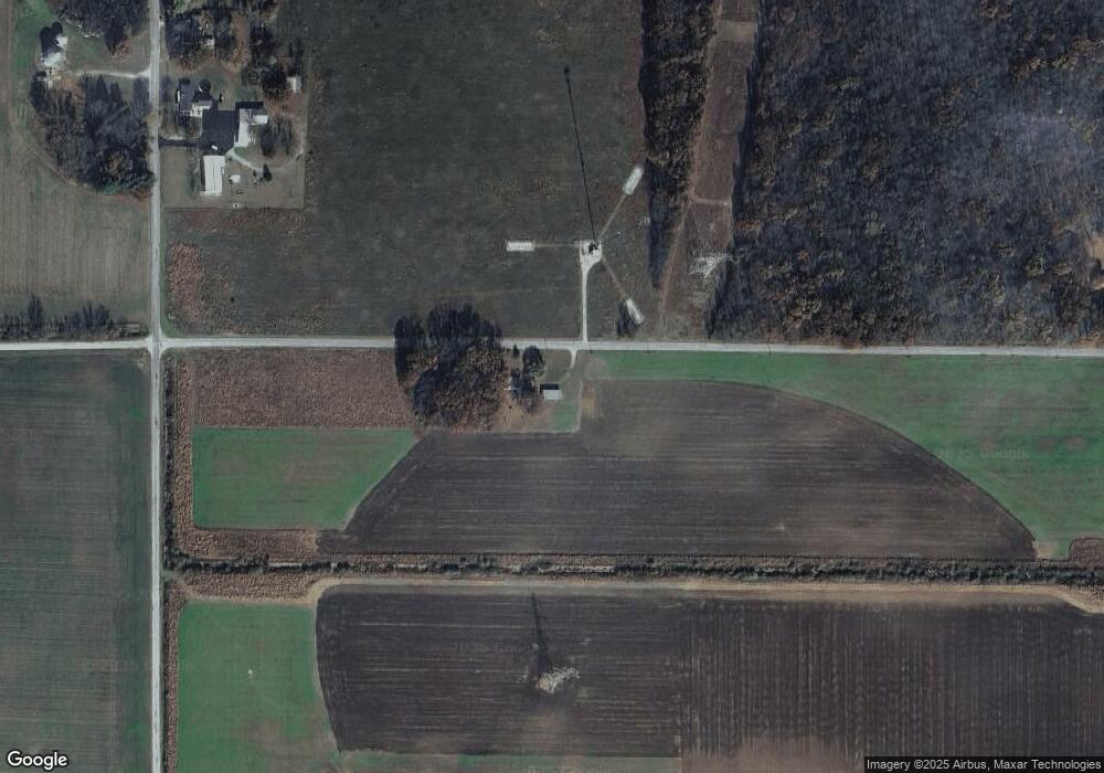 6135 E 200 N, Grovertown, IN 46531 - photo 1