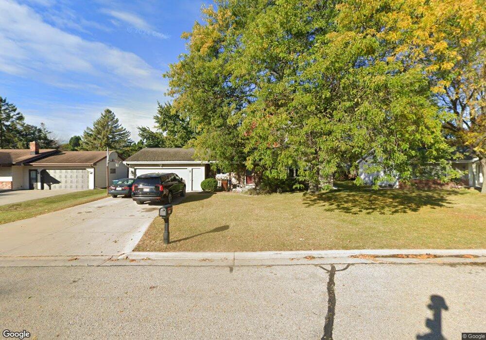 2149 N Perkins St, Appleton, WI 54914 - photo 1