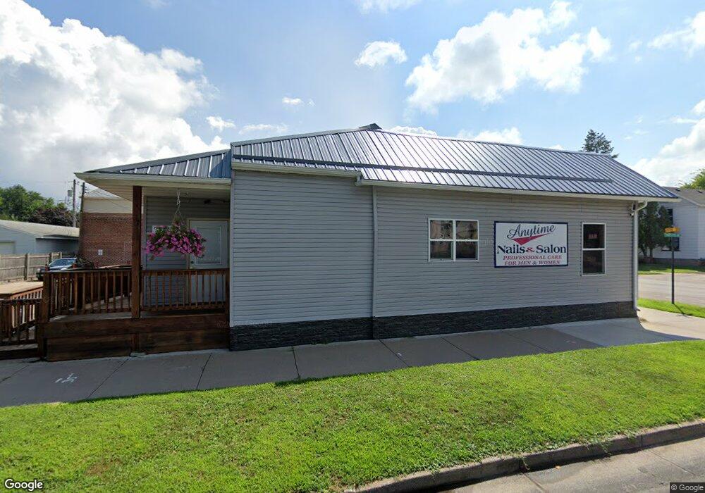 872 W 5th St, Winona, MN 55987 - photo 1