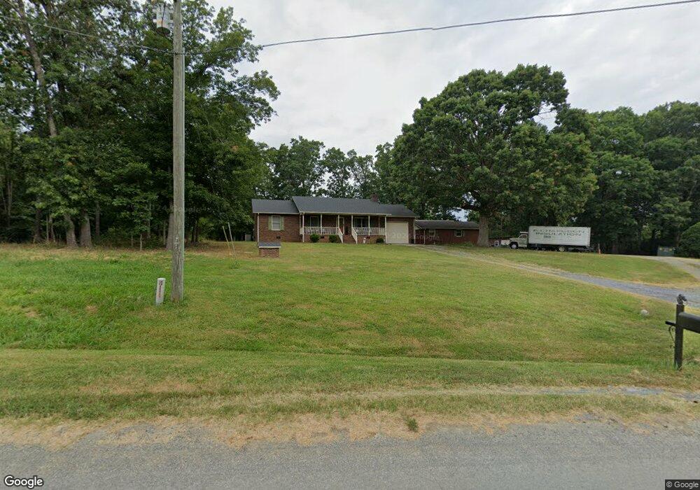 425 Henry Parrish Rd, Asheboro, NC 27205 - photo 1