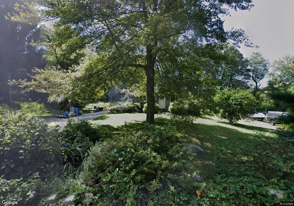 305 N Anguilla Rd, Pawcatuck, CT 06379 - photo 1