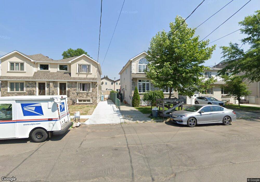 39 Nugent Ave, Staten Island, NY 10305 - photo 1