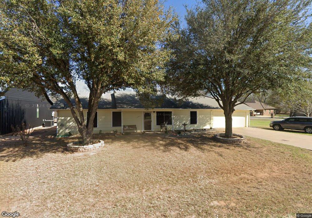 121 Meadowglenn Dr, Weatherford, TX 76087 - photo 1