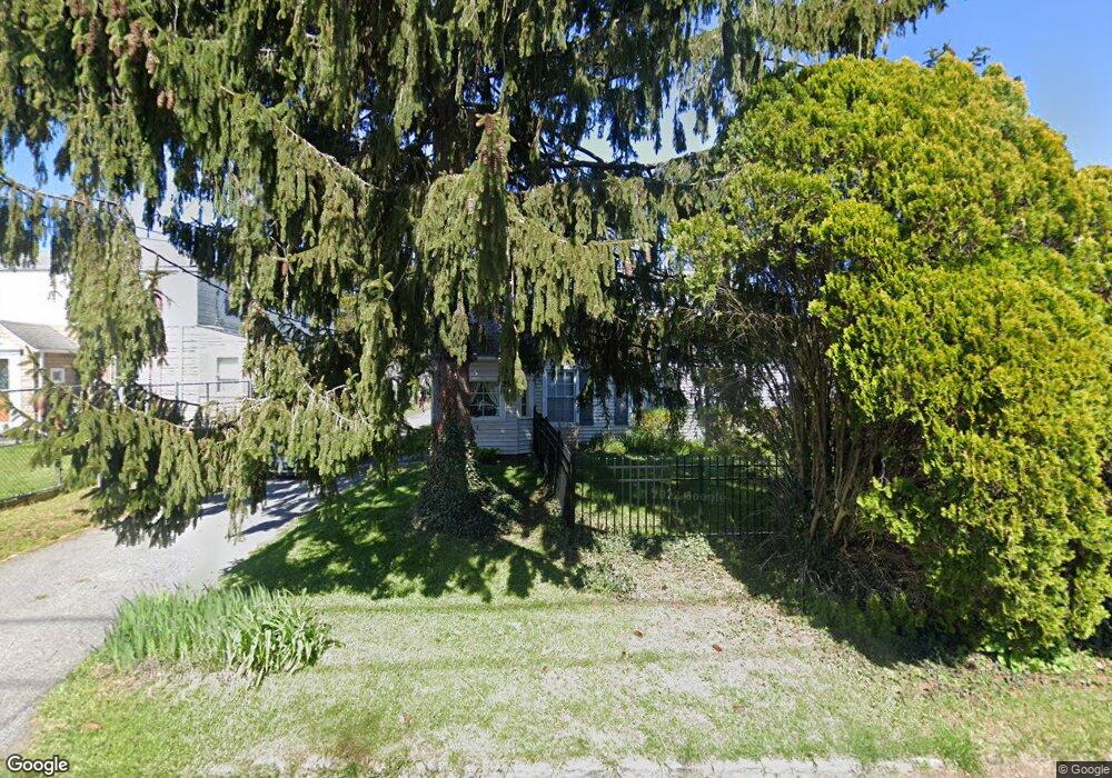 148 Whitman Rd, Yonkers, NY 10710 - photo 1