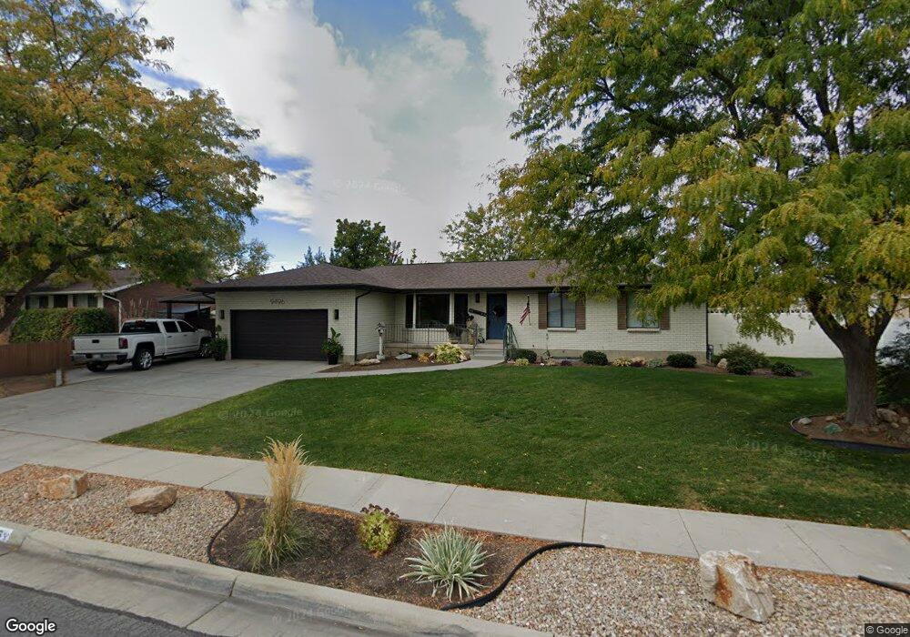 9496 S 2500 W, South Jordan, UT 84095 - photo 1