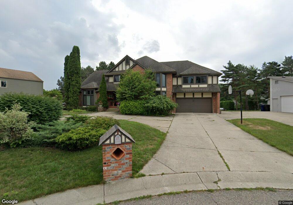 6938 Copperfield Ct, West Bloomfield, MI 48322 - photo 1