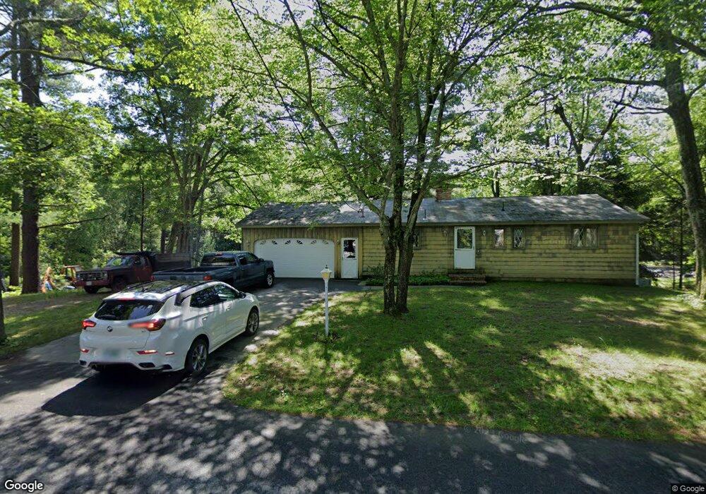 9 Parker Cir, Salem, NH 03079 - photo 1