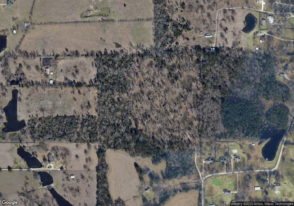 325 Winding Oaks Rd, Lufkin, TX 75904 - photo 1