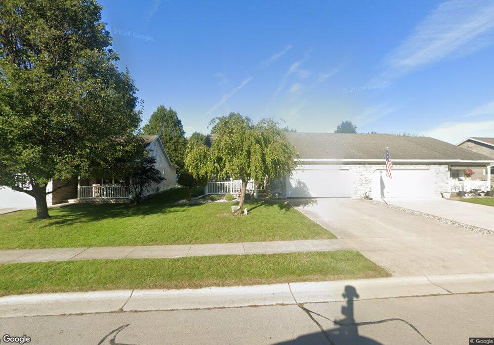 107 Cheyenne Dr, Wapakoneta, OH 45895 - photo 1