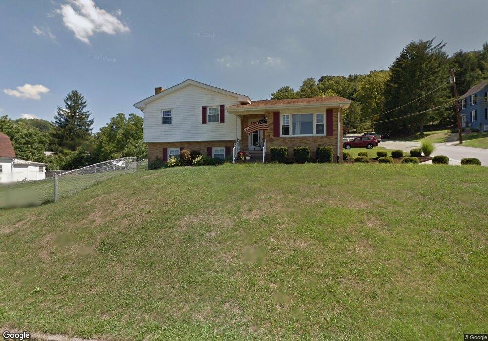 1909 School Ave, Wheeling, WV 26003 - photo 1
