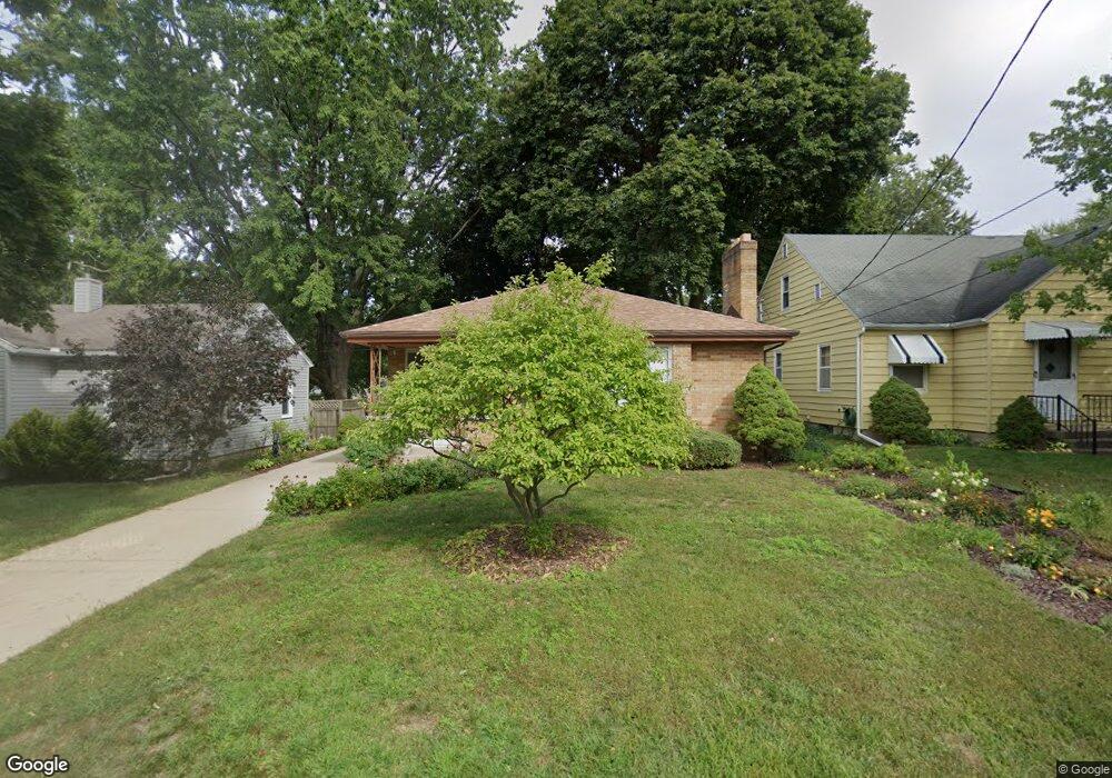 1234 Carlton Ave NE, Grand Rapids, MI 49505 - photo 1