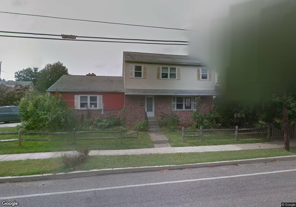 1400 Earlington Rd, Havertown, PA 19083 - photo 1