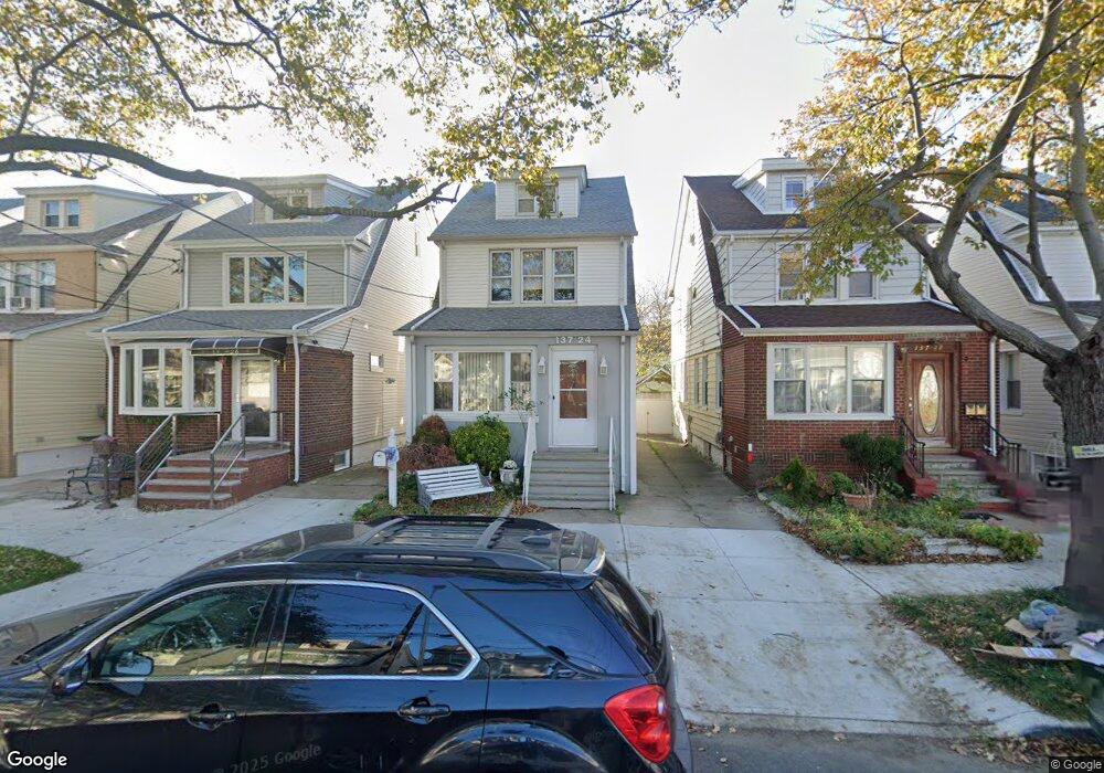 13724 96th Place, Ozone Park, NY 11417 - photo 1