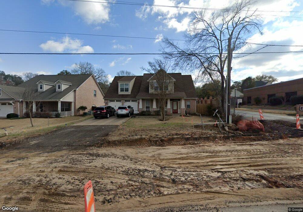 207 Cambridge Rd, Tyler, TX 75703 - photo 1