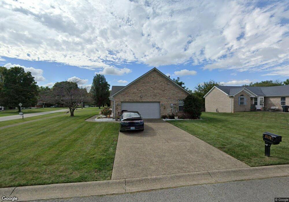 8108 Applegate Ct, Louisville, KY 40228 - photo 1