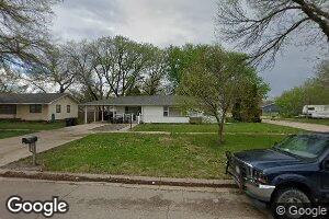 421 N Brown Ave, Clay Center, NE 68933